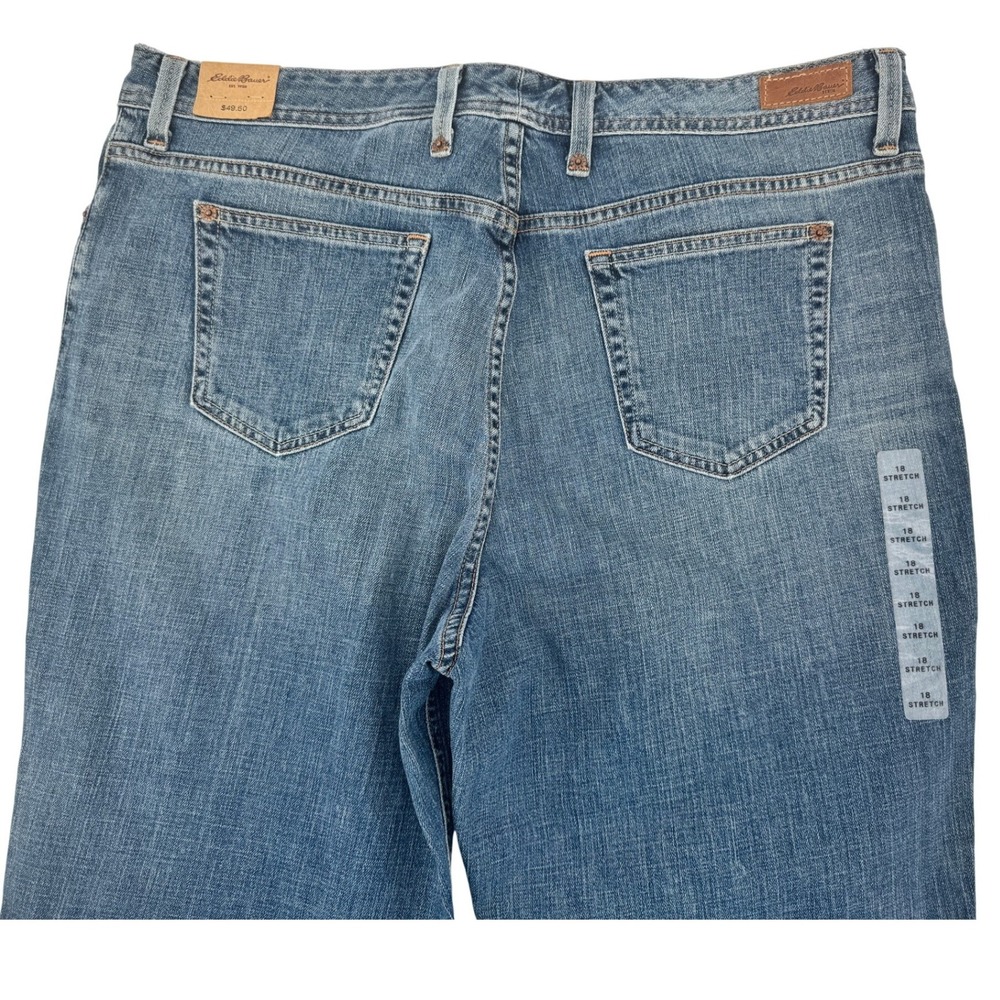 New With Tags‎ Eddie Bauer Straight Leg Jeans Womens 18P Blue Moonstone Stretch